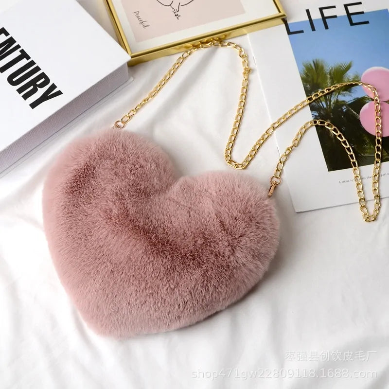 Women's Heart Shaped Faux Fur Crossbody bag