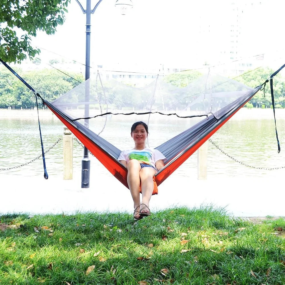 Portable Outdoor Hammock with Mosquito Net