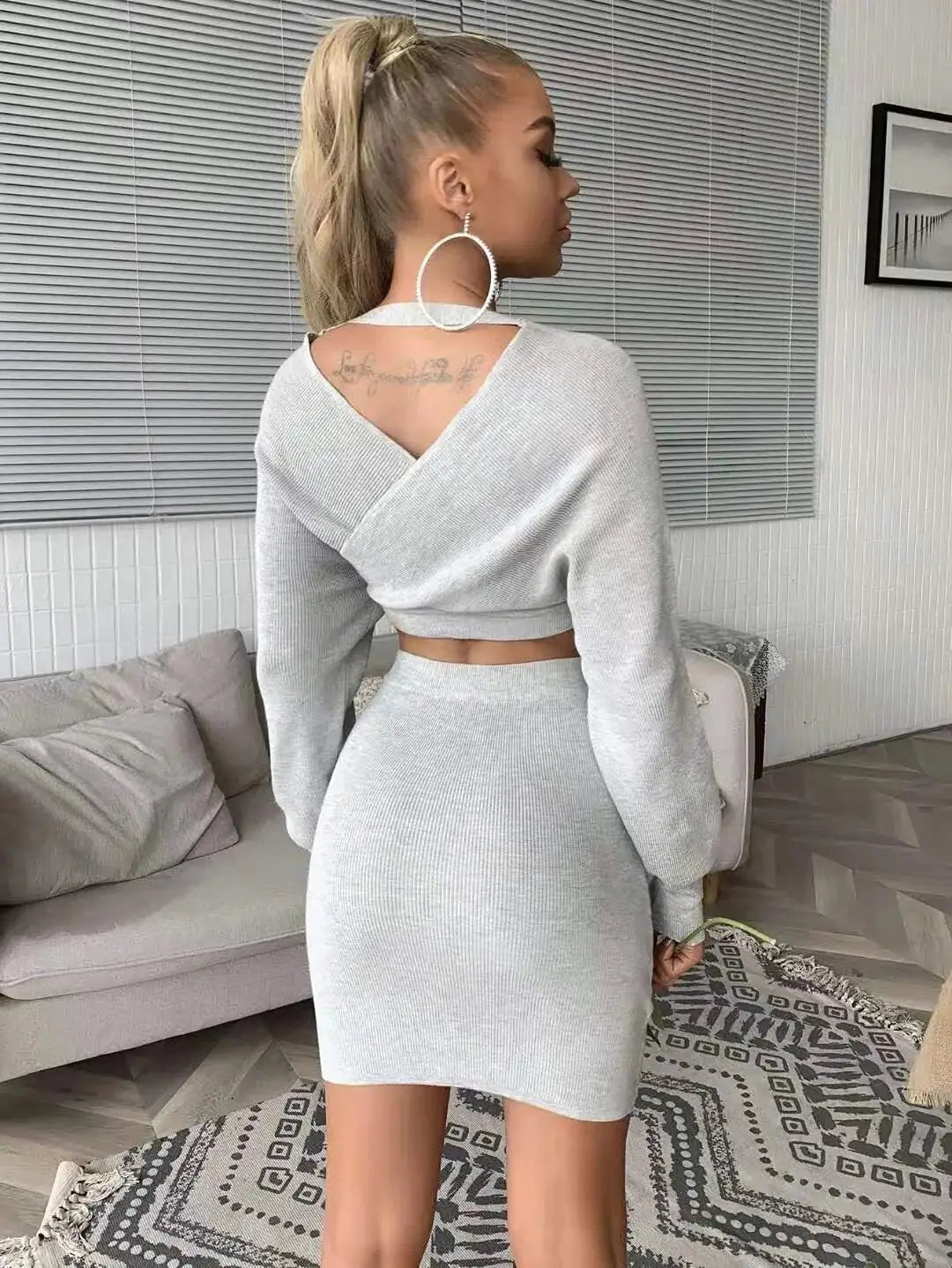 LONG SLEEVE SWEATER TWO PIECE MINI SKIRT