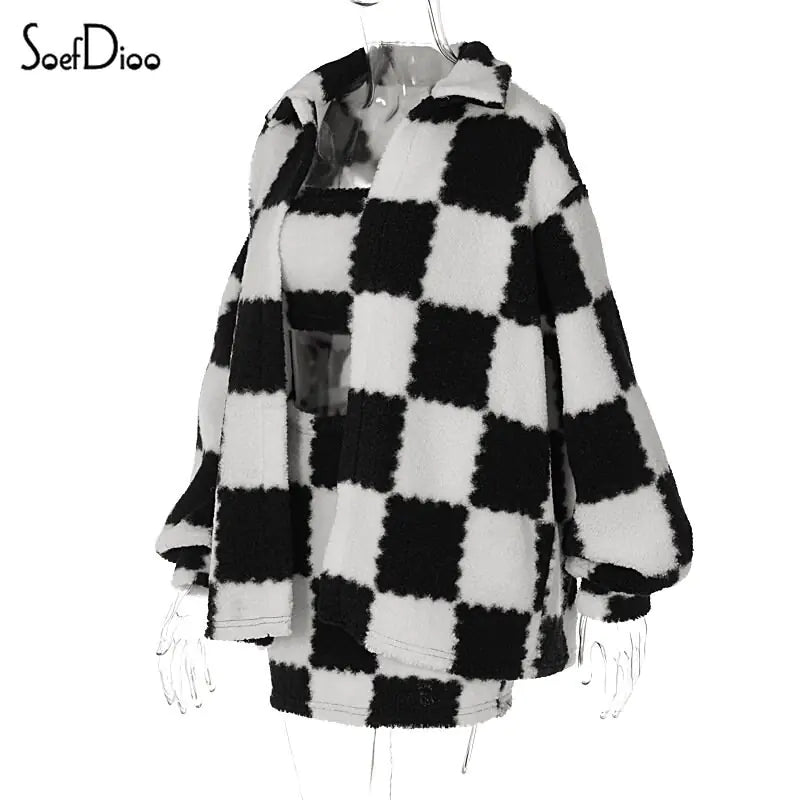 Black White Grid Thickened Plush 3 Piece Set