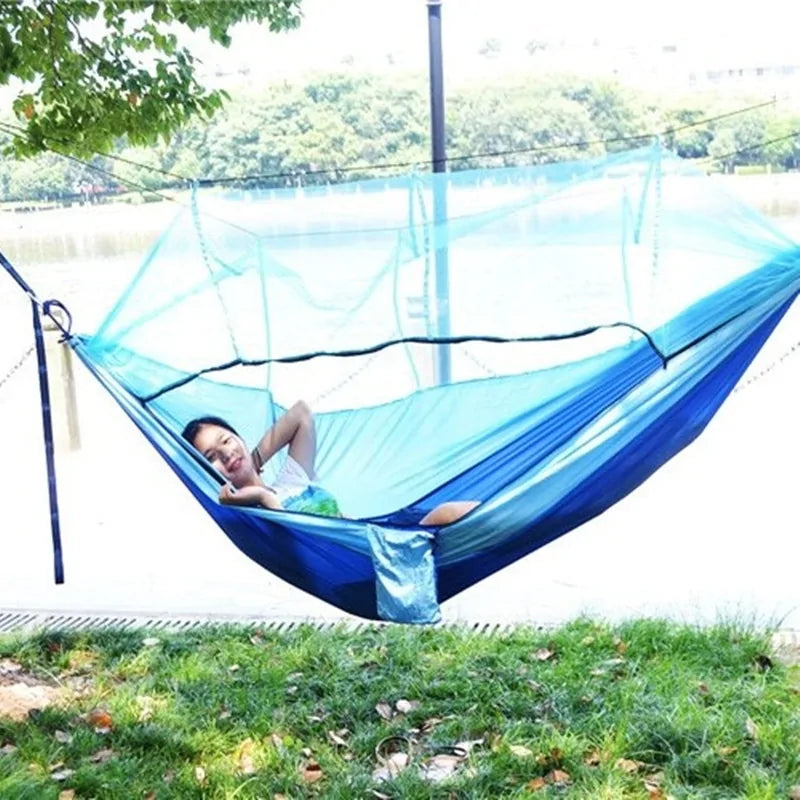 Portable Outdoor Hammock with Mosquito Net