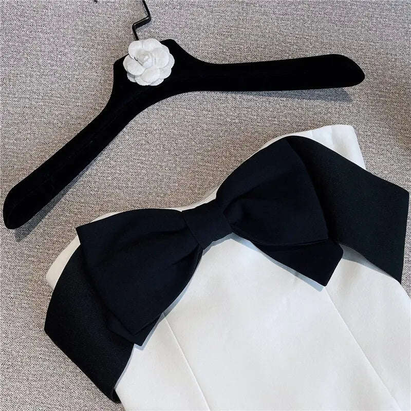 Elegant Black Bow Short Dress