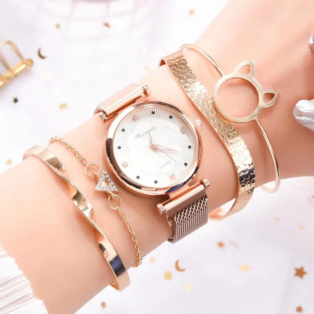 5-Piece Women's Luxury Magnet Buckle Watch And Bracelet Set